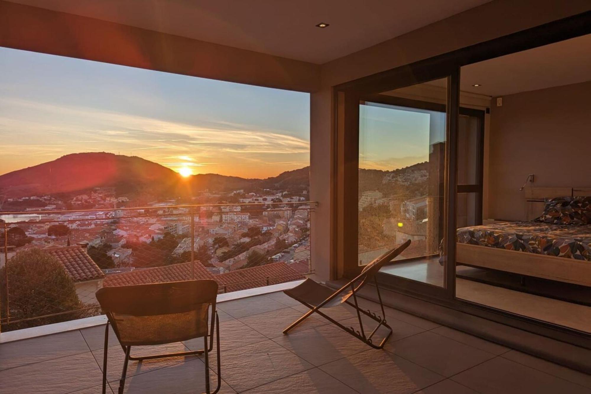 Les Mille Et Une Vitres - Villa D'Architecte Port Vendres Luaran gambar